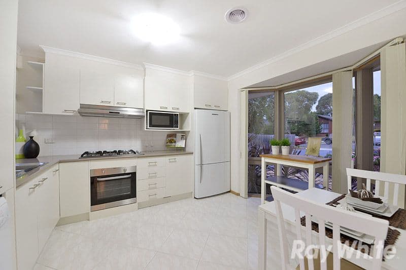 11 Cardinia Way, Rowville VIC 3178, Rowville - Thumbnail 5