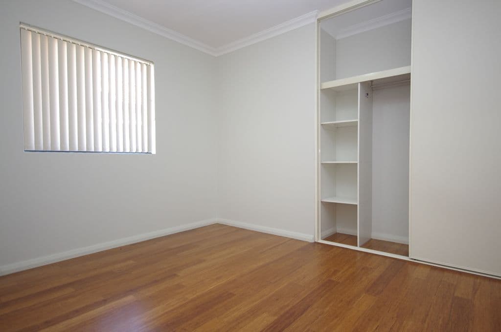 89a Hillsborough Drive, NOLLAMARA WA 6061, Nollamara - Thumbnail 7