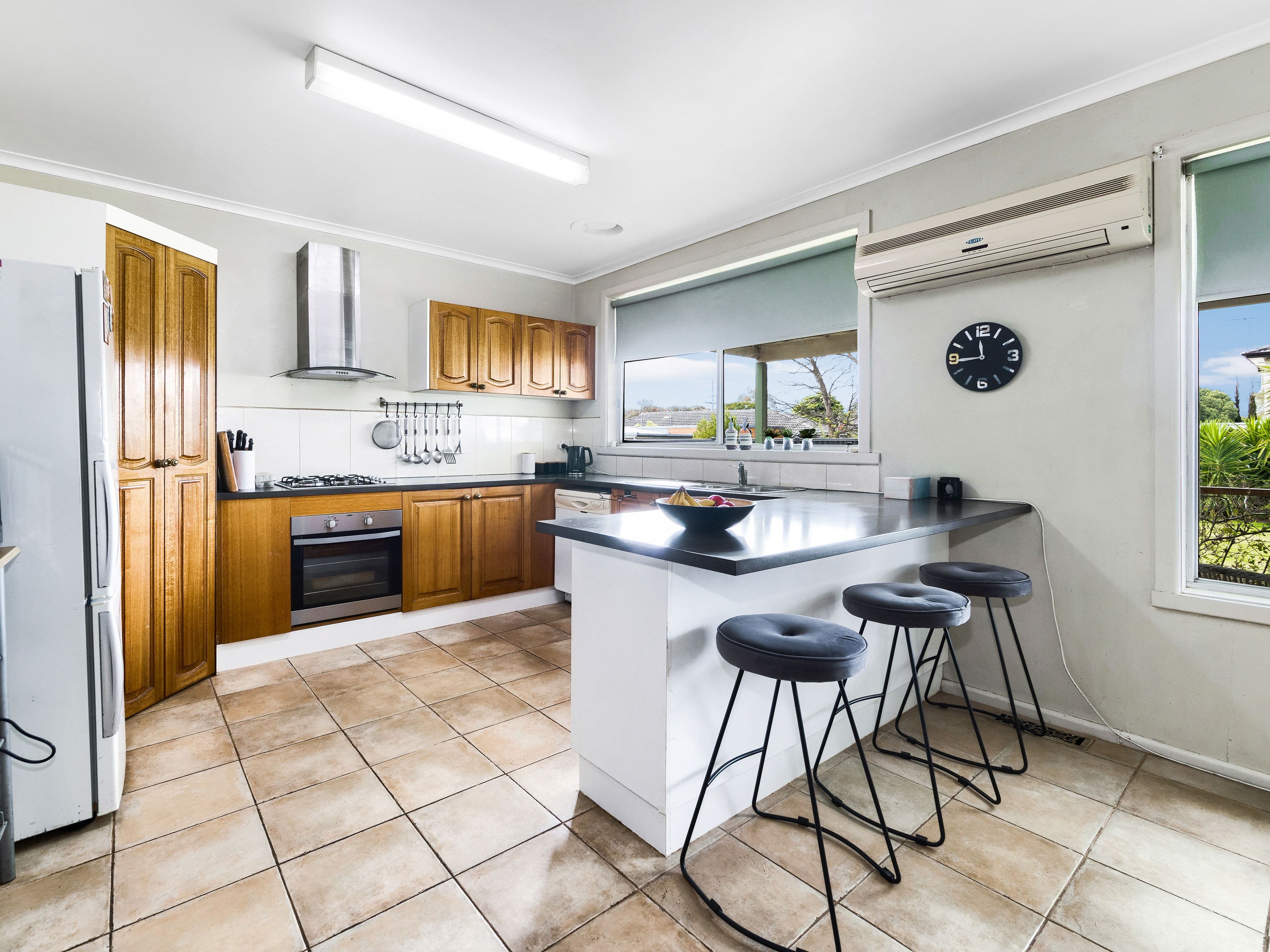 48 Taylor Street, Cranbourne VIC 3977, Cranbourne - Thumbnail 4