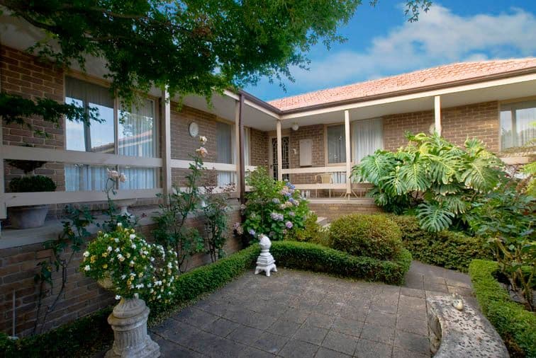 20 Brentwood Drive, WANTIRNA VIC 3152, Wantirna - Image 1