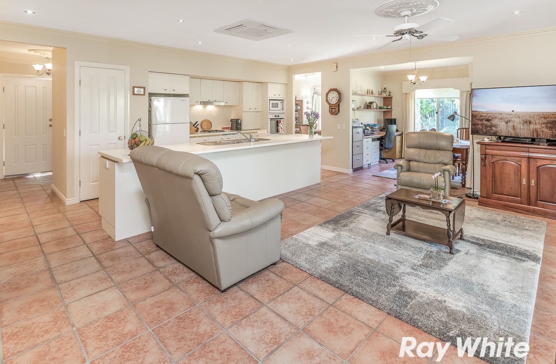 58 Castle Hill Drive, Murrumba Downs QLD 4503, Murrumba Downs - Thumbnail 8