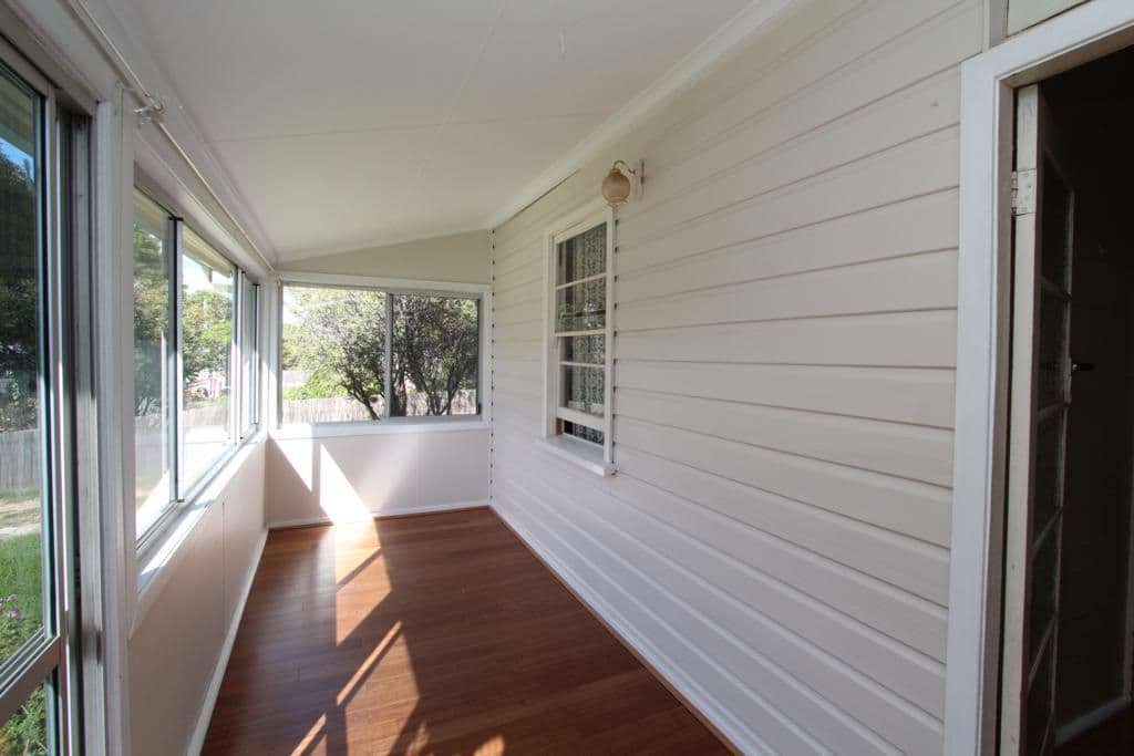 21 Molesworth Street, TENTERFIELD NSW 2372, Tenterfield - Thumbnail 2