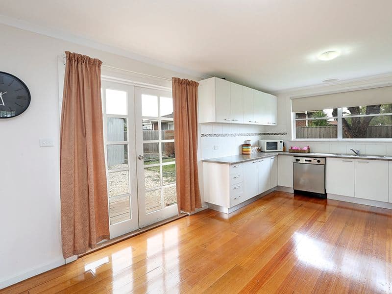 28 Kosciusko Avenue, Corio VIC 3214, Corio - Thumbnail 3