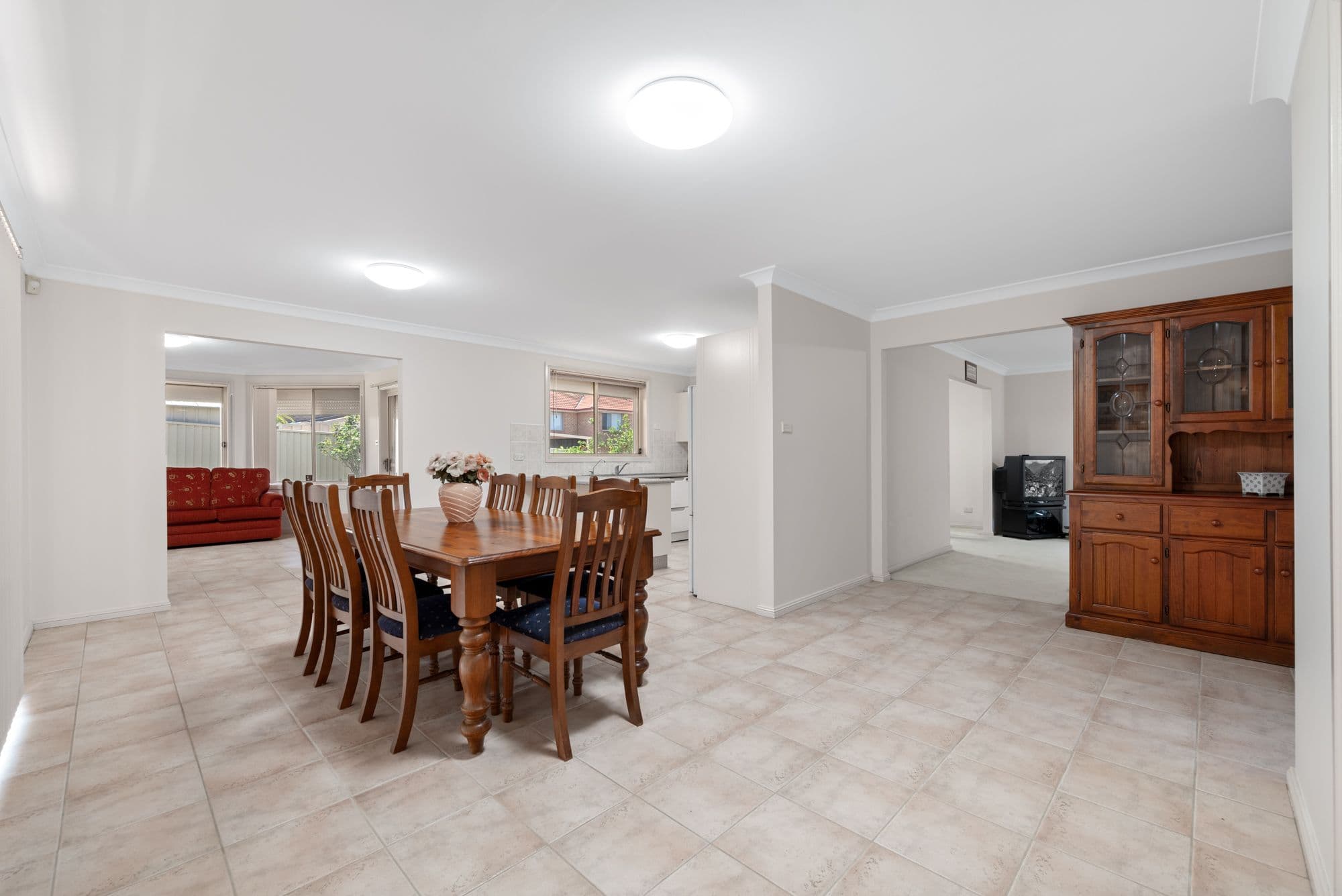6 Solander Avenue, West Hoxton NSW 2171, West Hoxton - Thumbnail 3