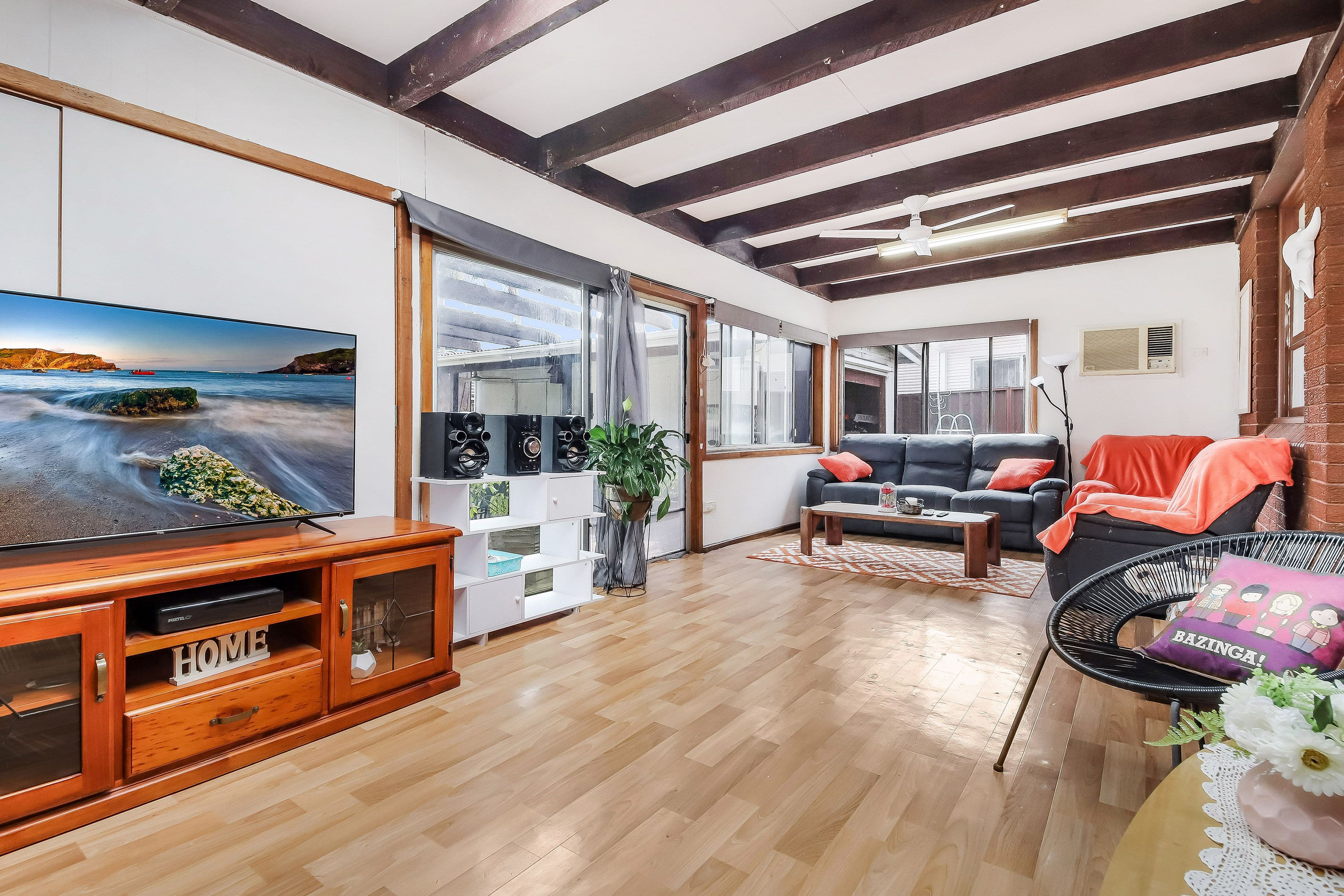 6 Dooley Avenue, Bass Hill - Thumbnail 2