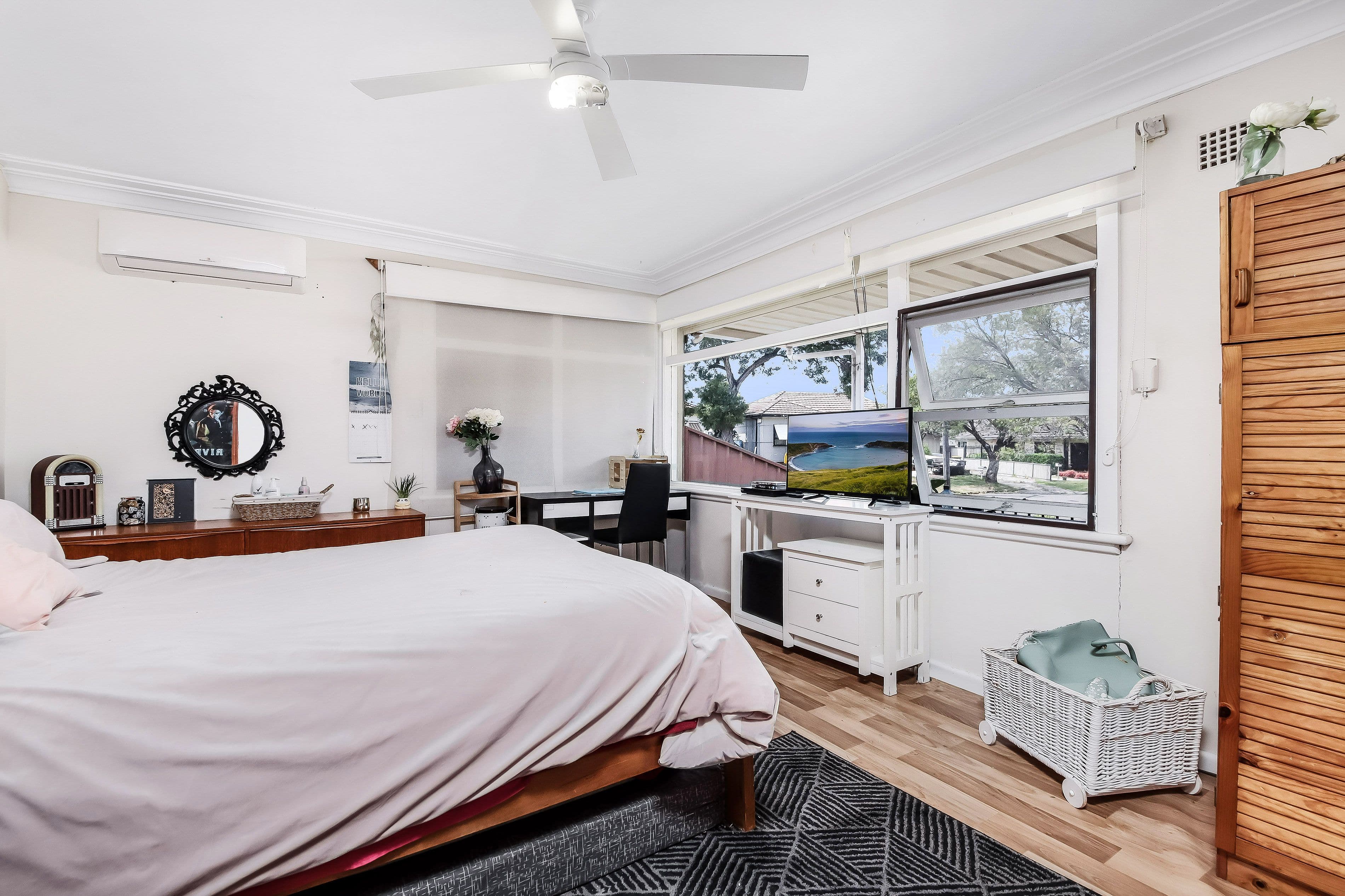 6 Dooley Avenue, Bass Hill - Thumbnail 5