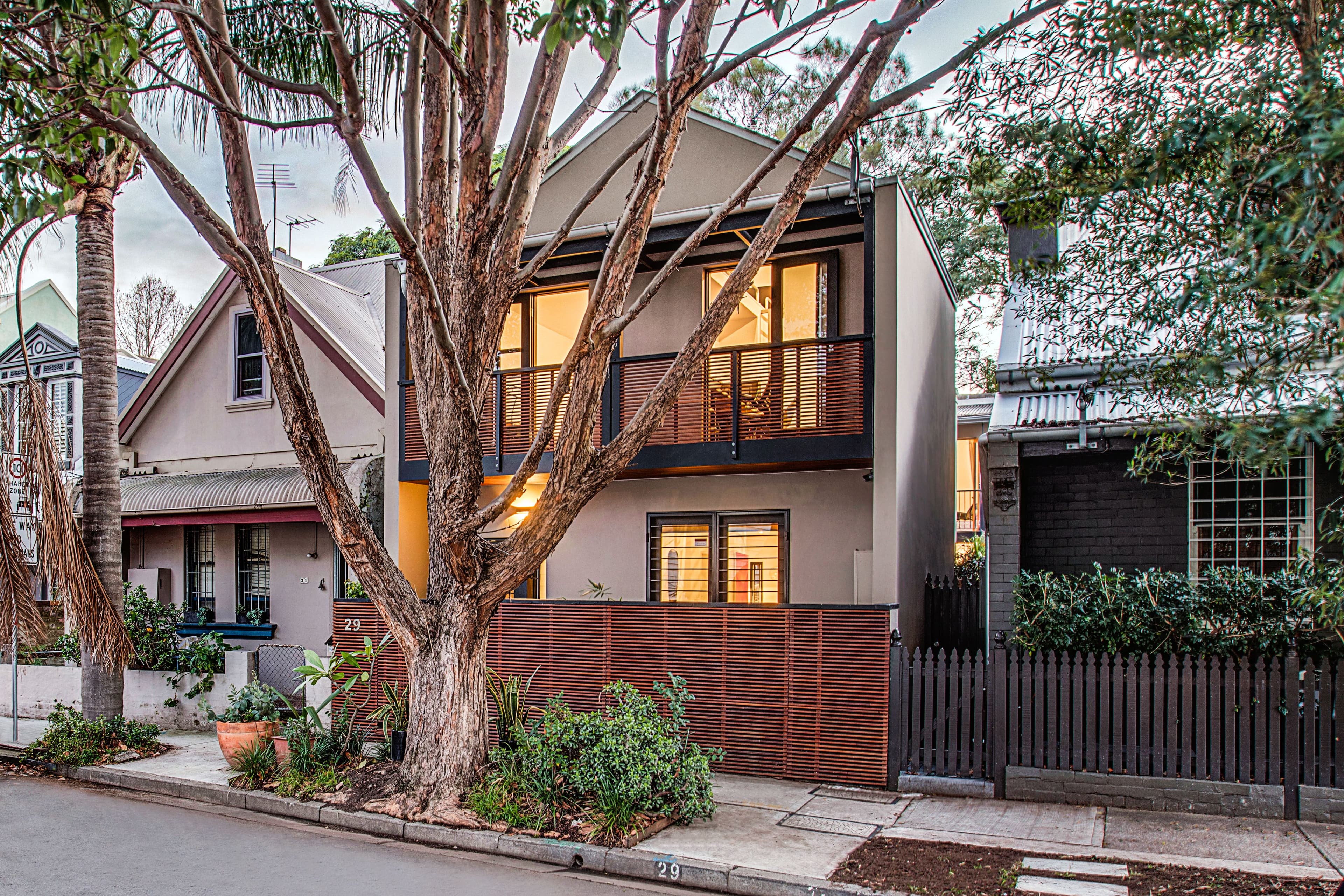29 Newton Street, Alexandria - Image 1