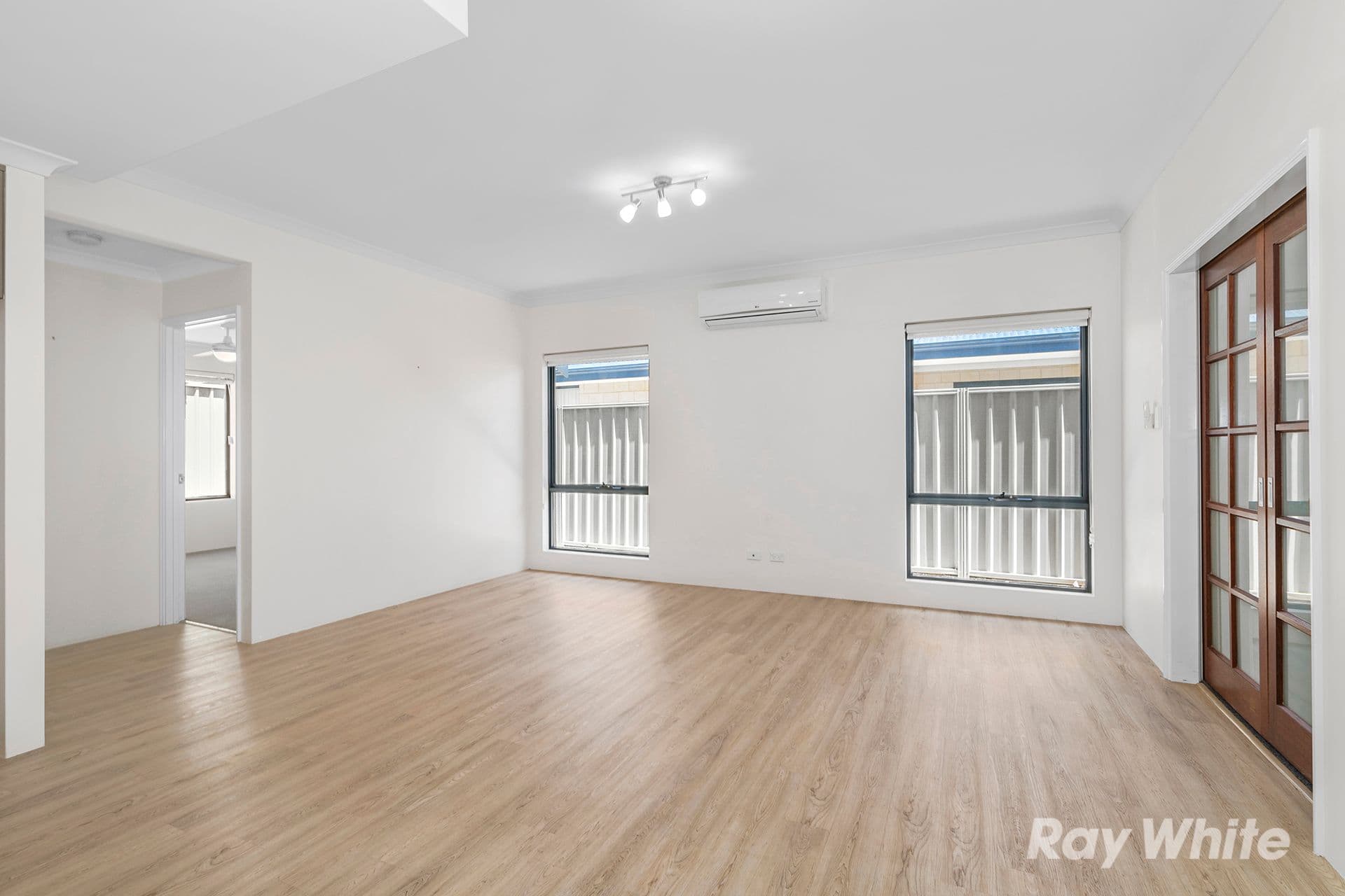 4 Thornhill Lane, Beachlands WA 6530, Beachlands - Thumbnail 5