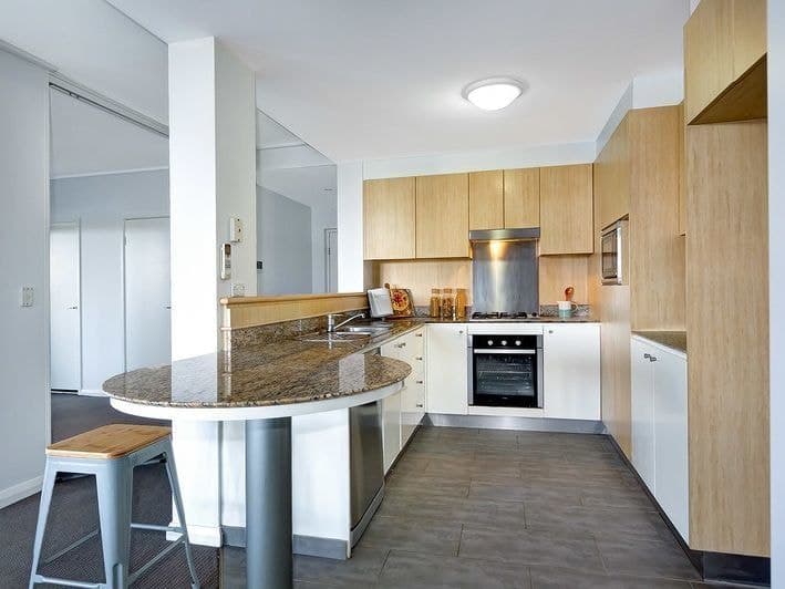 41/29 Bennelong Parkway, Wentworth Point - Thumbnail 3