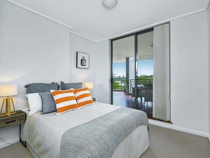 41/29 Bennelong Parkway, Wentworth Point - Thumbnail 5