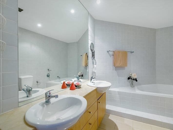 41/29 Bennelong Parkway, Wentworth Point - Thumbnail 6