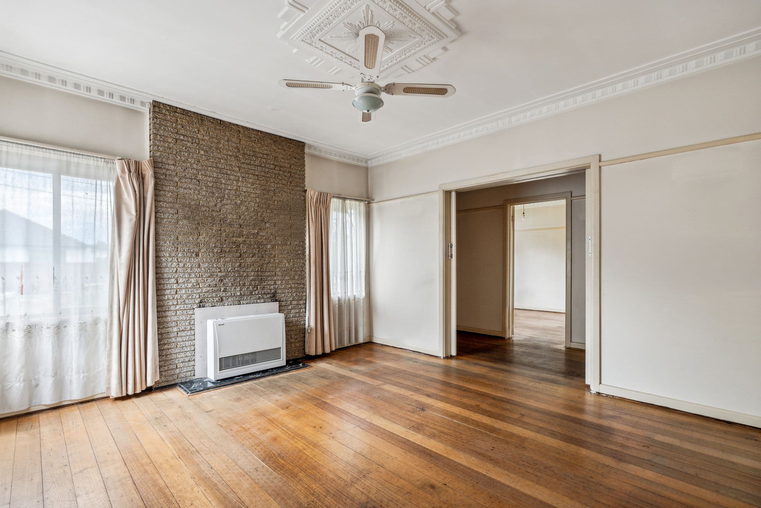 9 Lambassa Grove, Reservoir VIC 3073, Reservoir - Thumbnail 2