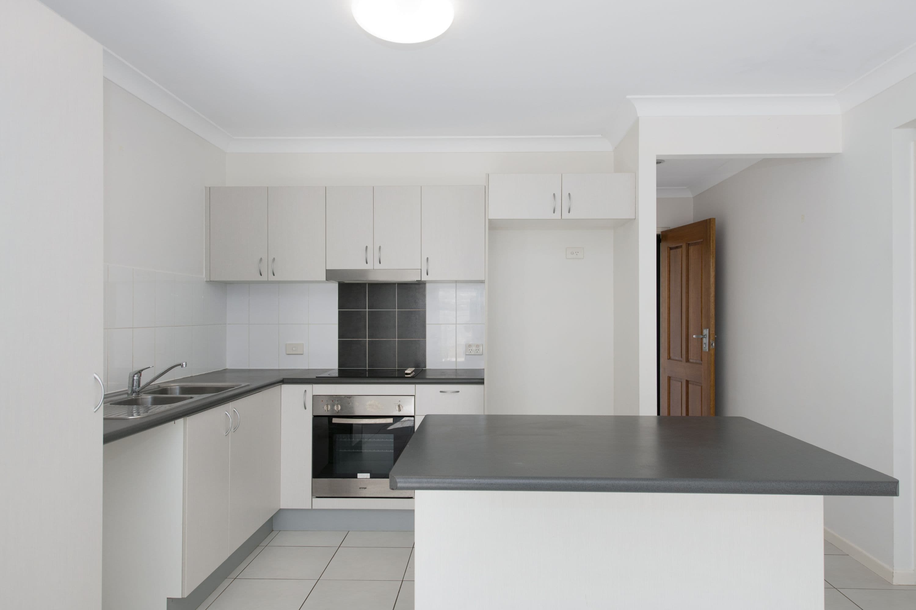 25 Ellsworth Drive, Mount Louisa QLD 4814, Mount Louisa - Thumbnail 5