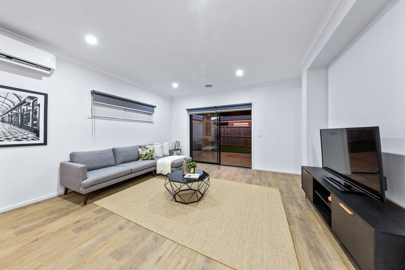 958 Morris Road, Truganina VIC 3029, Truganina - Thumbnail 4