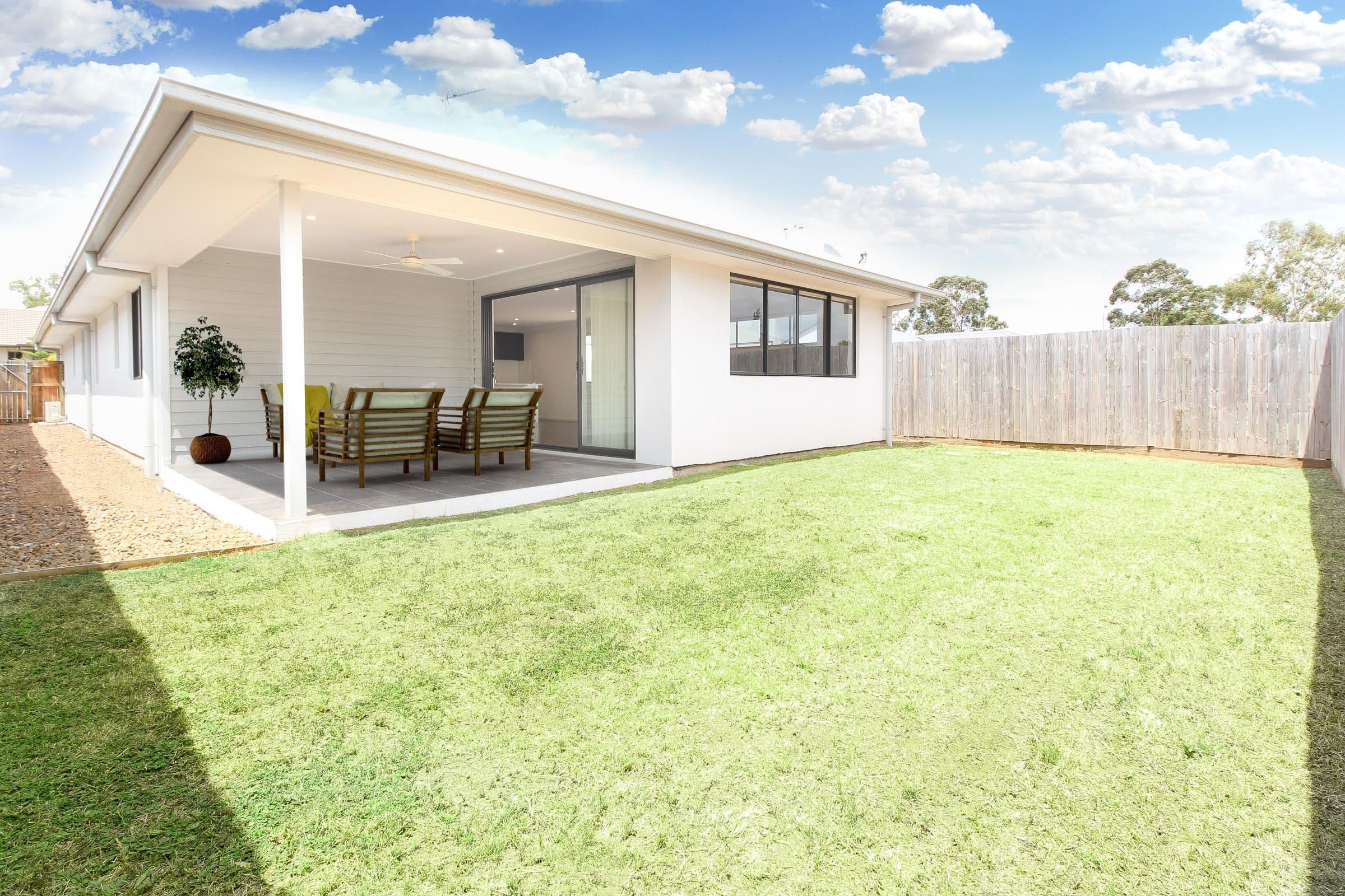 22 Jutland Close, Clyde North - Thumbnail 2