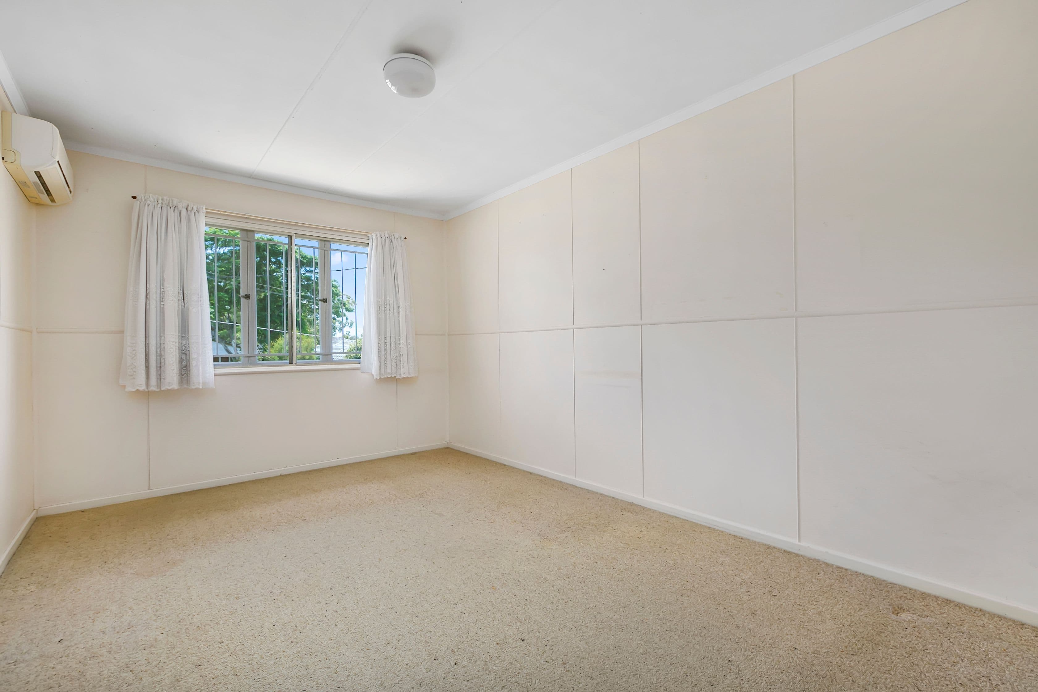 15 Breslin Street, Carina QLD 4152, Carina - Thumbnail 5