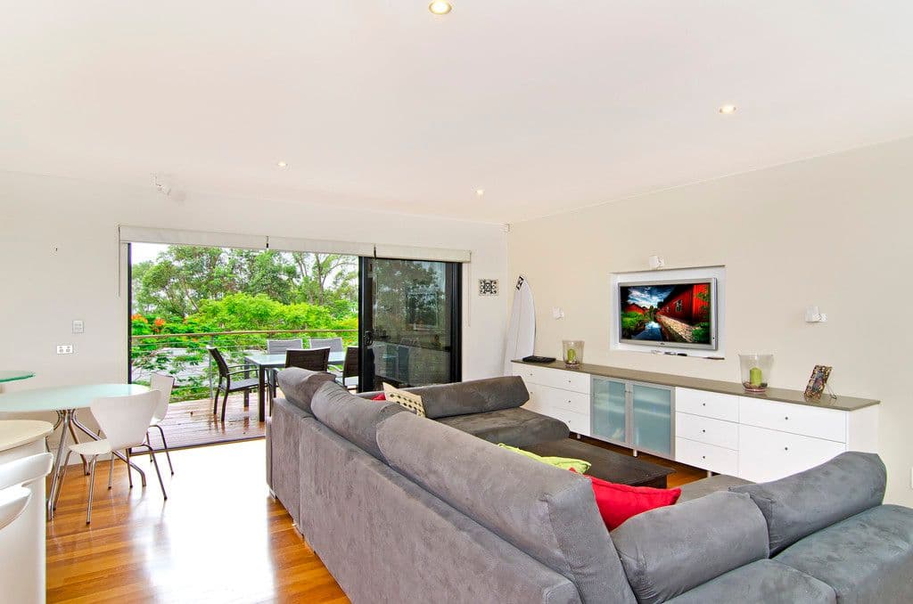 2 Sanctuary Crest Drive, CURRUMBIN QLD 4223, Currumbin - Thumbnail 6