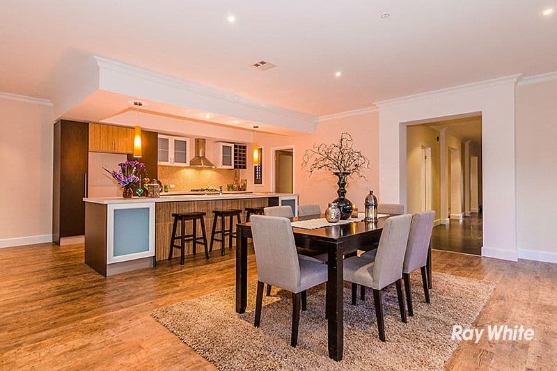 6 Ascent Drive, CRANBOURNE NORTH VIC 3977, Cranbourne North - Thumbnail 4