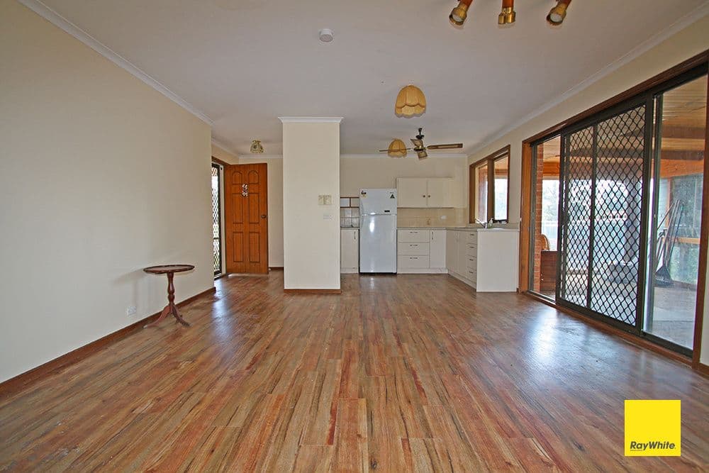 96 Gibraltar Street, Bungendore - Thumbnail 3