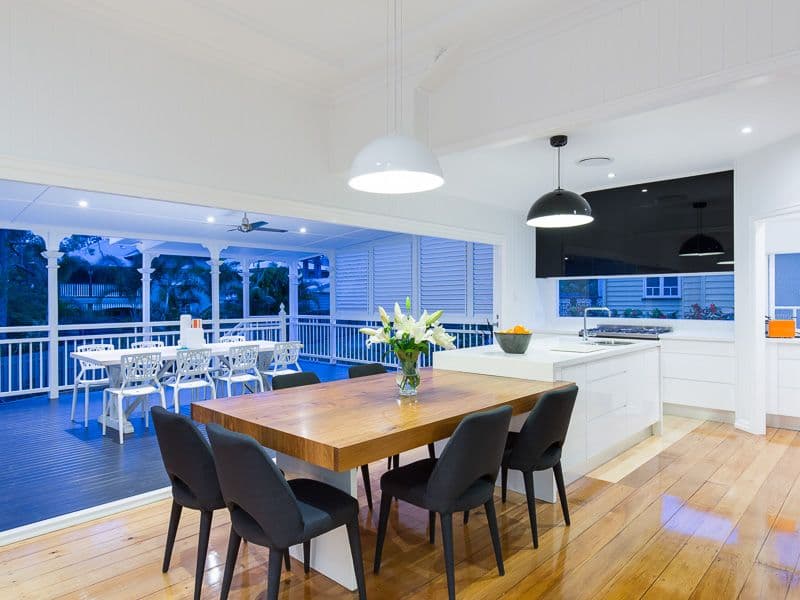 64 Lloyd Street, CAMP HILL QLD 4152, Camp Hill - Thumbnail 2