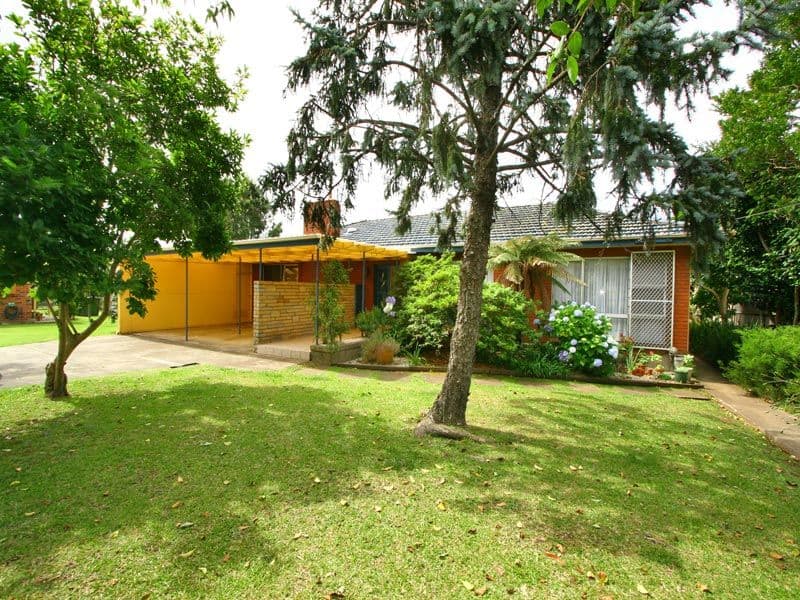 22 & 22a Jones Avenue, PRIMBEE NSW 2502, Primbee - Image 1