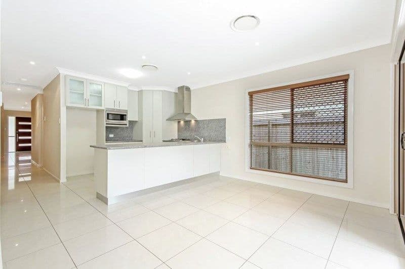 9 Silkpod Court, North Lakes QLD 4509, North Lakes - Thumbnail 3