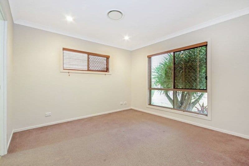 9 Silkpod Court, North Lakes QLD 4509, North Lakes - Thumbnail 4