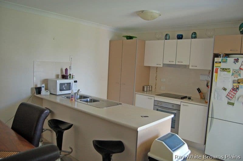 16 Coolum Court, REGENTS PARK QLD 4118, Regents Park - Thumbnail 2
