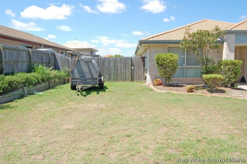 16 Coolum Court, REGENTS PARK QLD 4118, Regents Park - Thumbnail 4