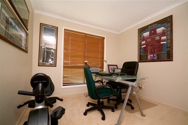 10 Fadden Crescent, MIDDLE RIDGE QLD 4350, Middle Ridge - Thumbnail 7