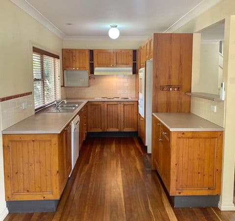 134 The Crescent, Helensburgh NSW 2508, Helensburgh - Thumbnail 2