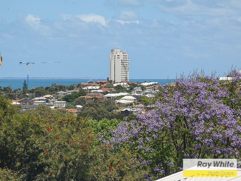 77 Westview Street, Scarborough WA 6019, Scarborough - Thumbnail 4