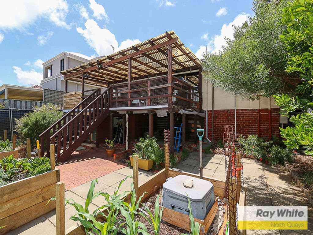 77 Westview Street, Scarborough WA 6019, Scarborough - Thumbnail 6
