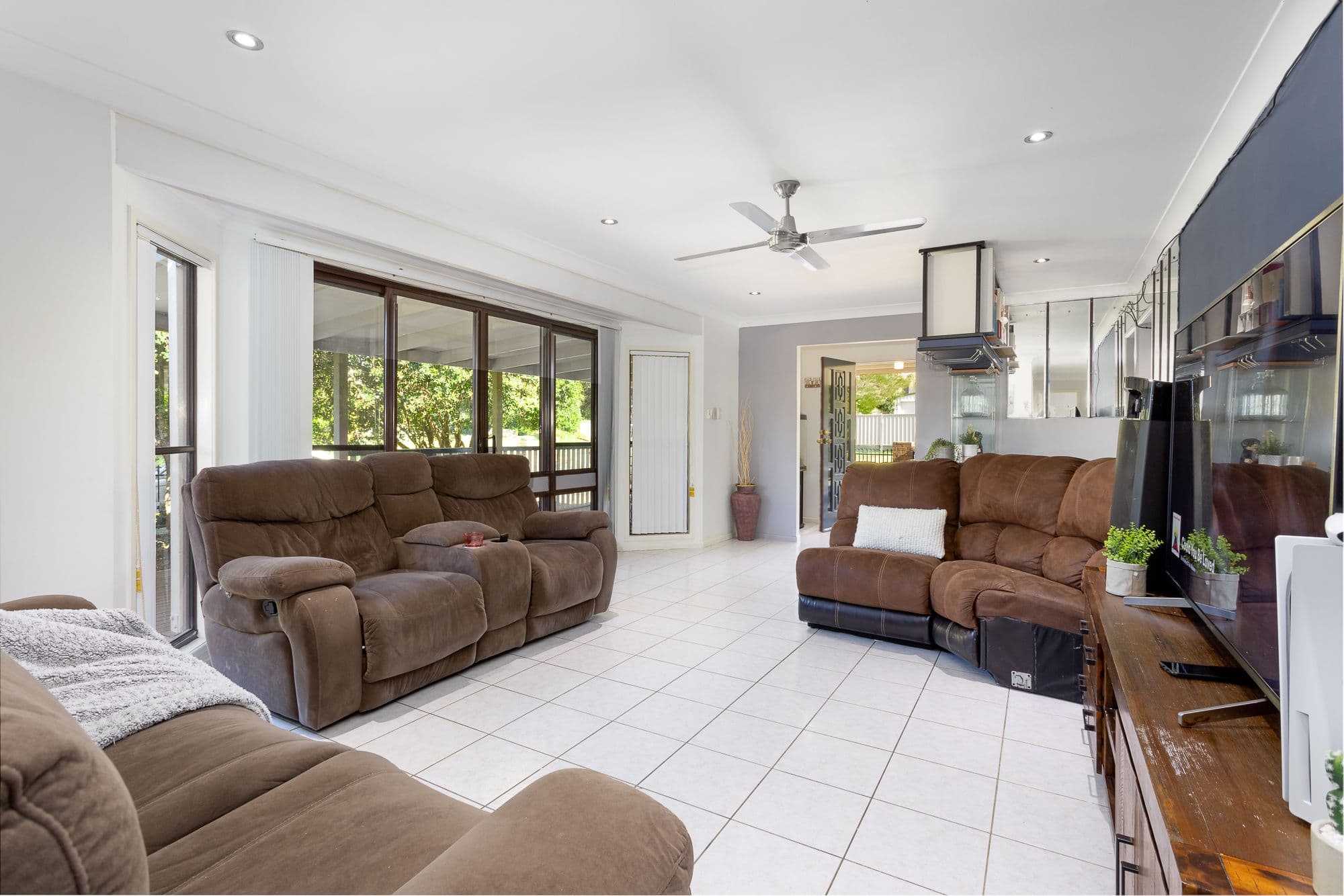 22 Abelia Crescent, Kippa-Ring QLD 4021, Kippa-Ring - Thumbnail 4