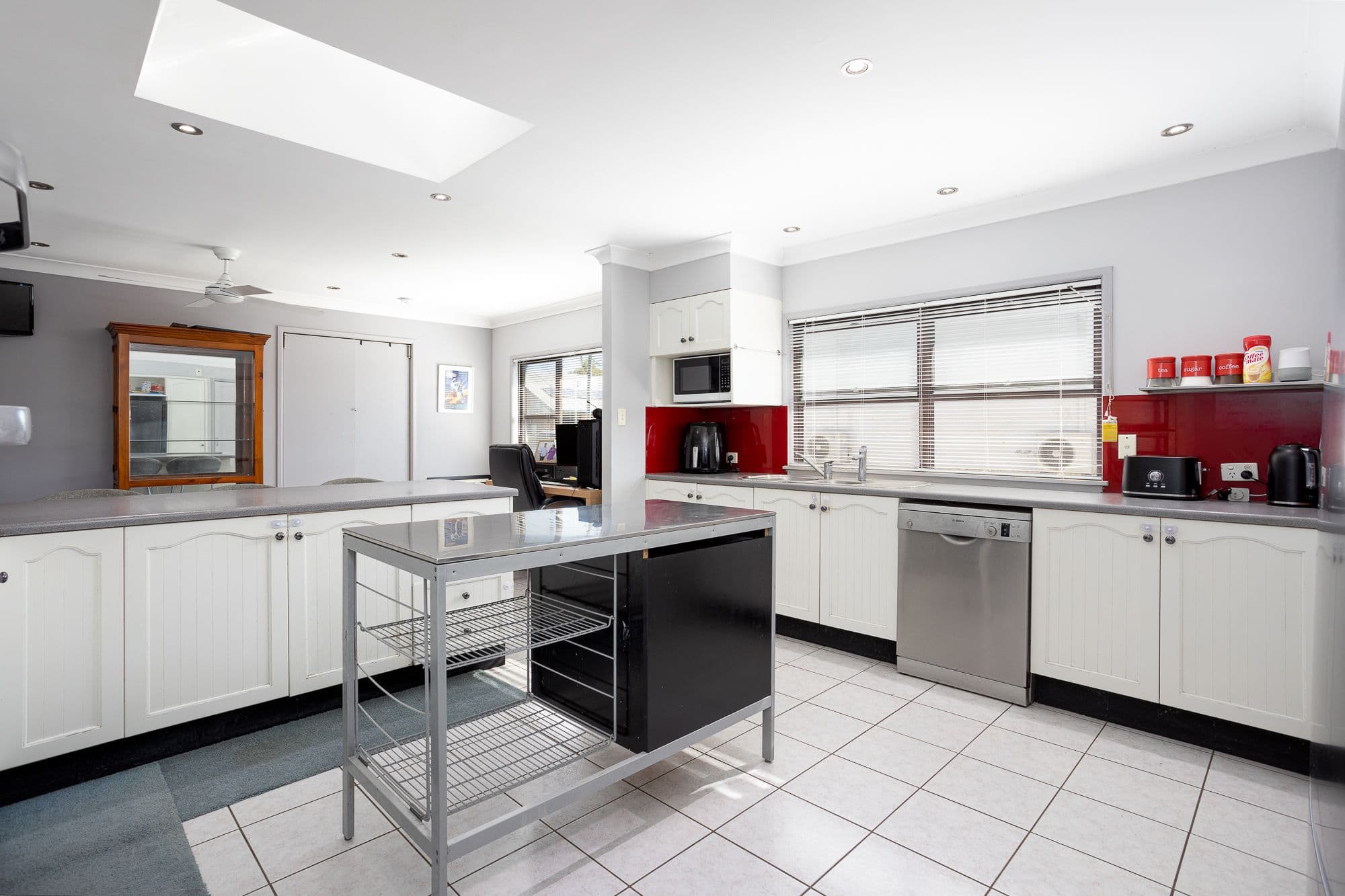 22 Abelia Crescent, Kippa-Ring QLD 4021, Kippa-Ring - Thumbnail 5