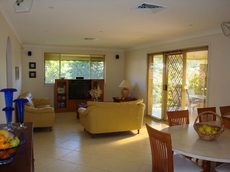 23  Falmer Street, ABBOTSBURY NSW 2176, Abbotsbury - Thumbnail 8