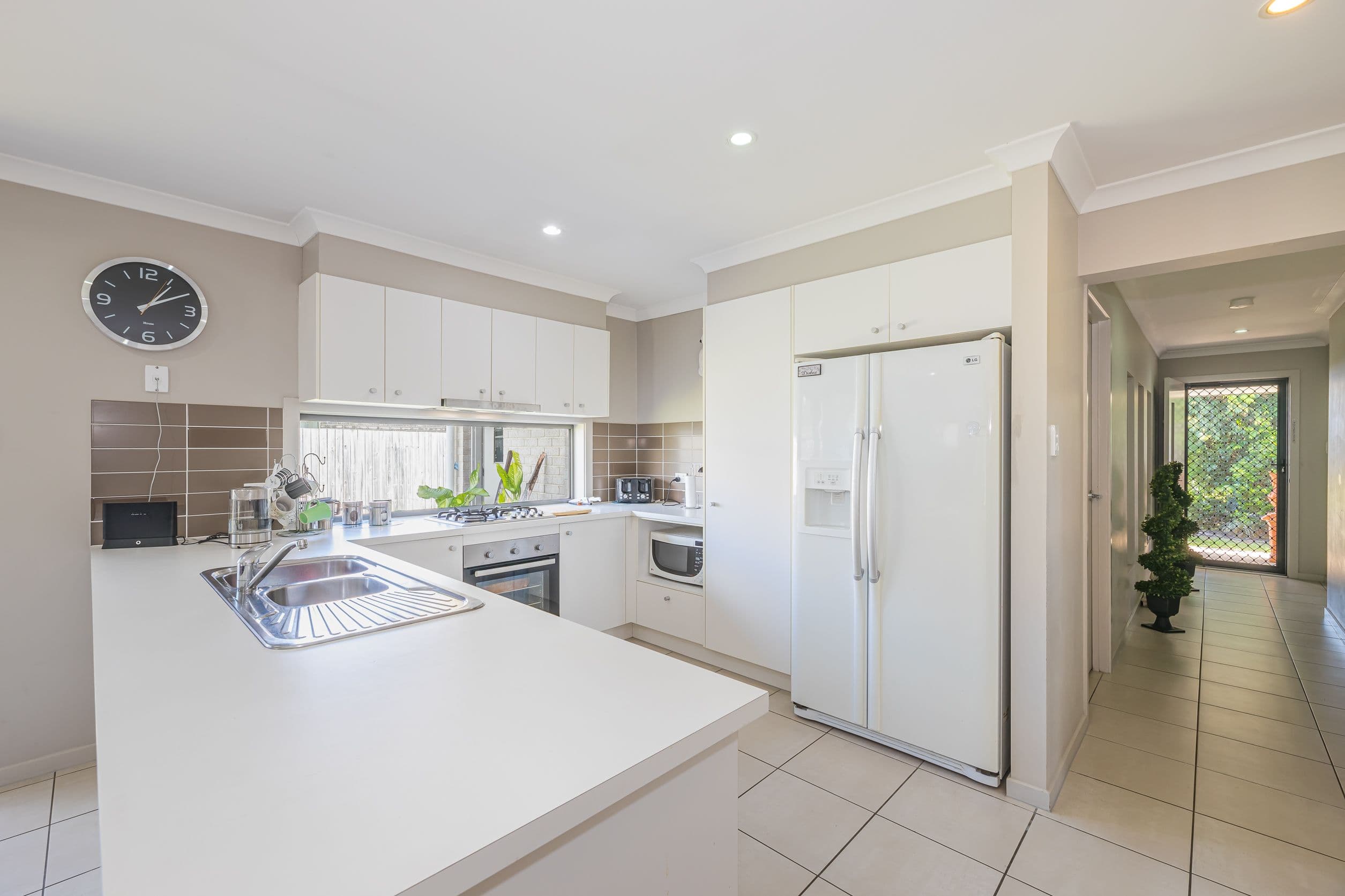 6 Pristine Place, Ningi QLD 4511, Ningi - Thumbnail 3