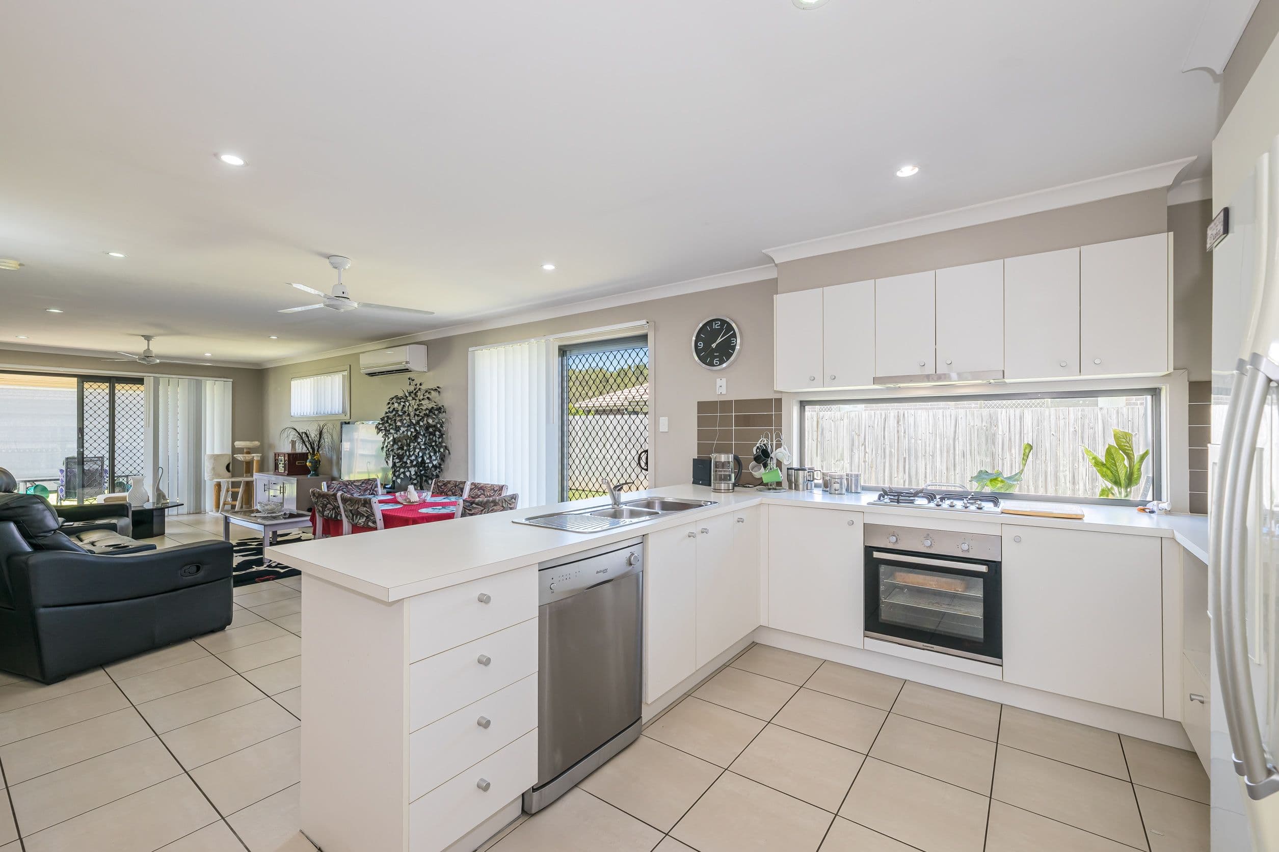 6 Pristine Place, Ningi QLD 4511, Ningi - Thumbnail 4