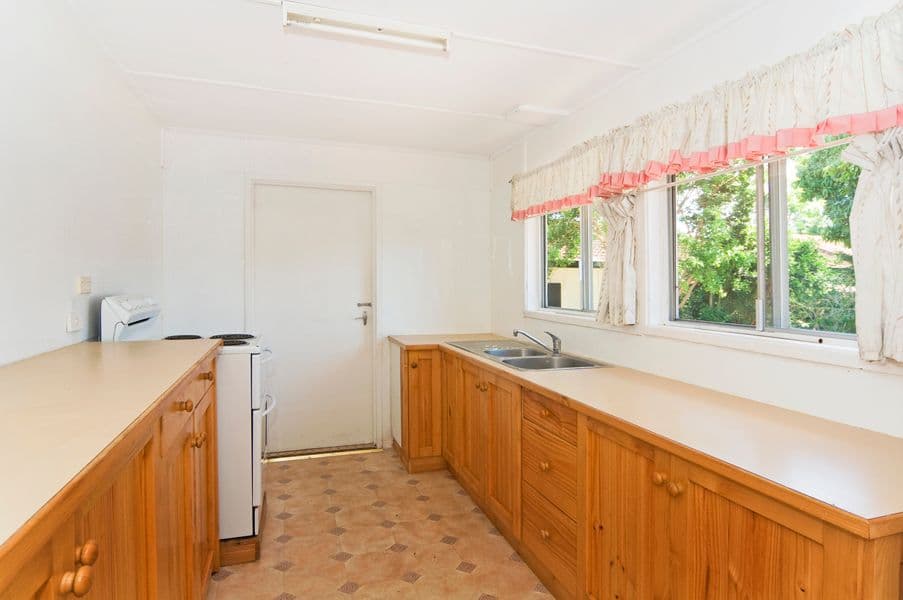 24 Sunset Boulevard, TWEED HEADS WEST NSW 2485, Tweed Heads West - Thumbnail 5