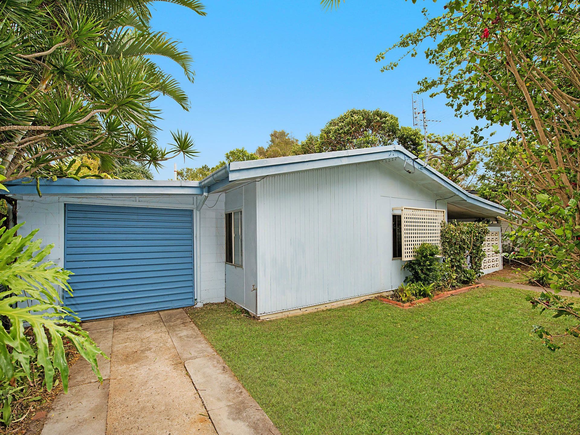 42 Smith Street, Mooloolaba QLD 4557, Mooloolaba - Thumbnail 2