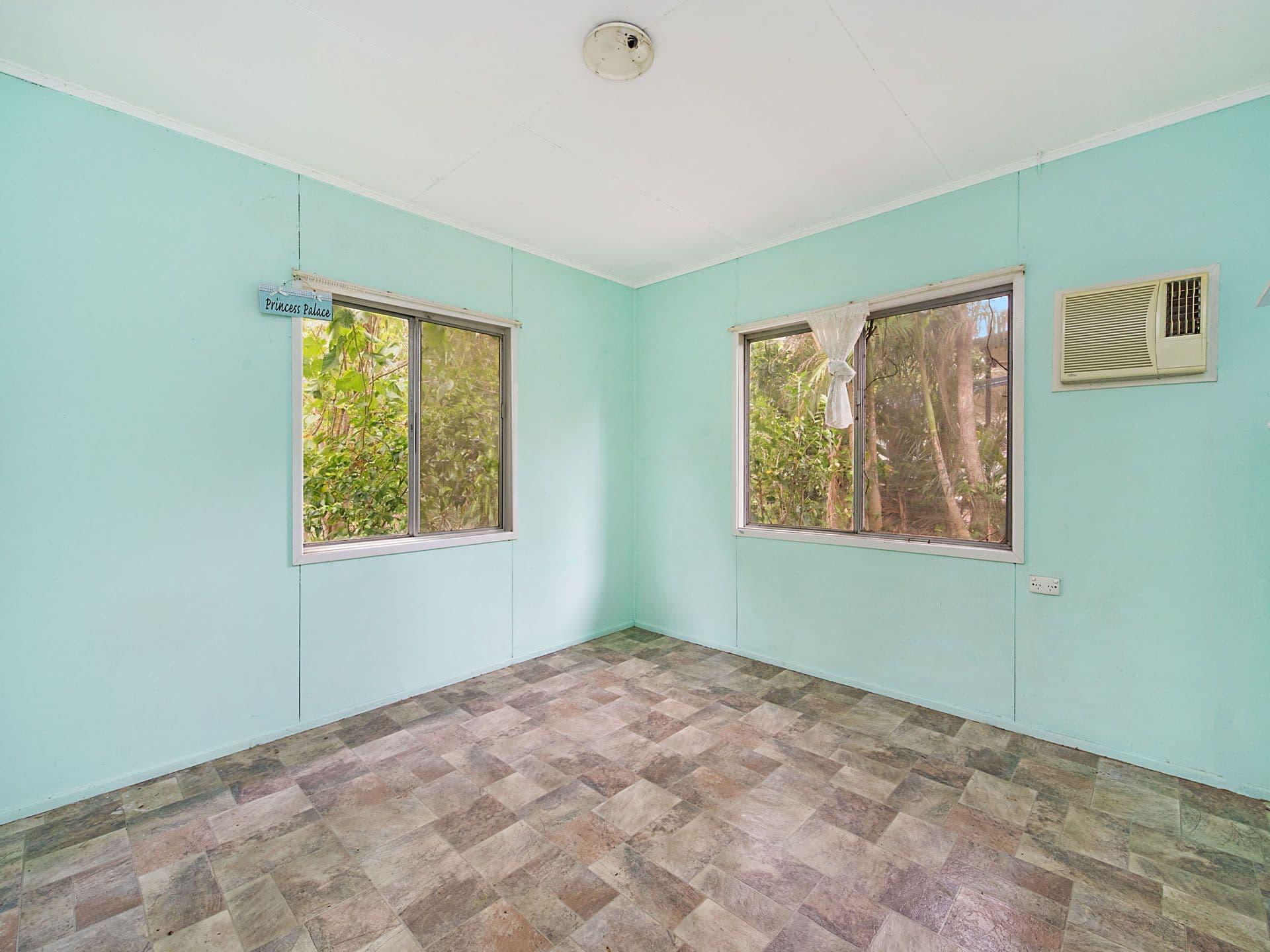 42 Smith Street, Mooloolaba QLD 4557, Mooloolaba - Thumbnail 7