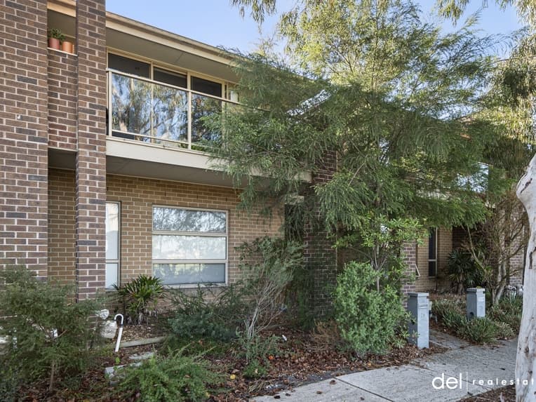 26 Aleppo Place, Cranbourne, Cranbourne - Image 1
