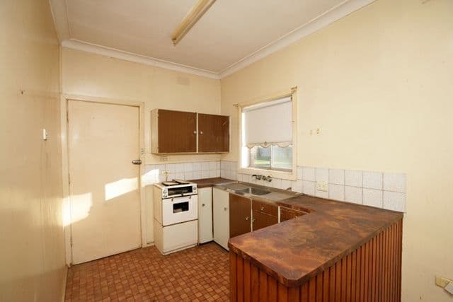 22 Allonby Avenue, FOREST HILL NSW 2651, Forest Hill - Thumbnail 7