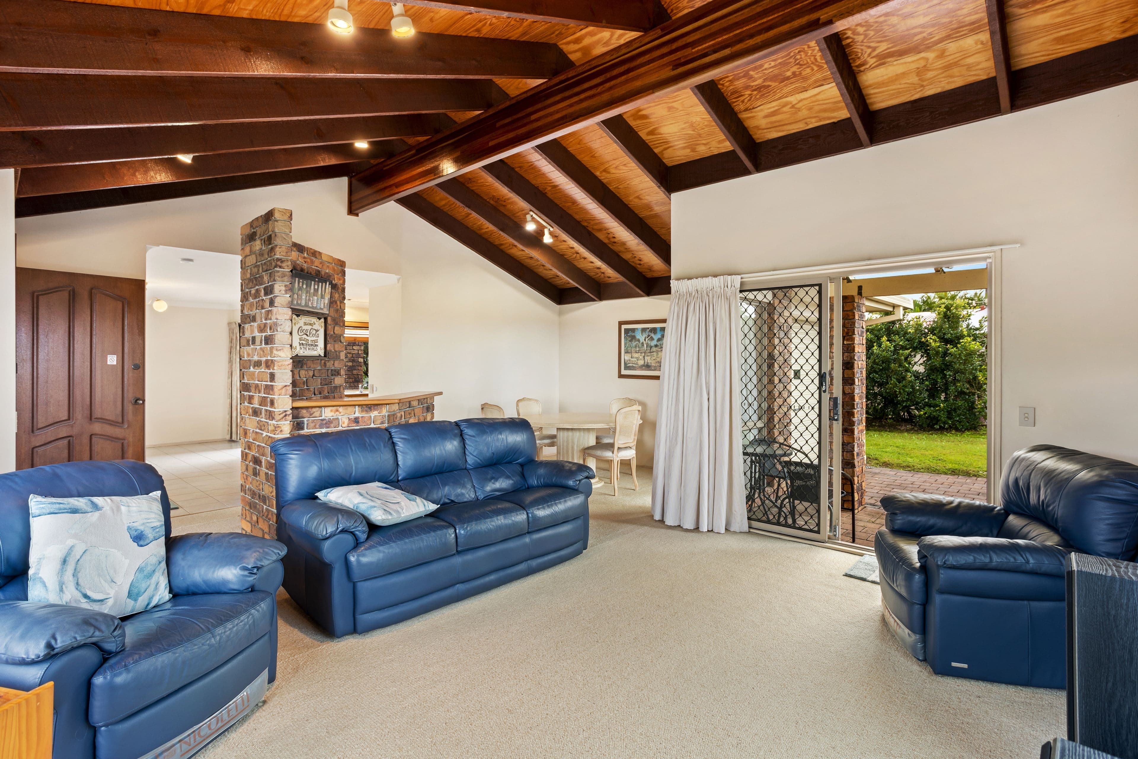 2 Maldon Court, Helensvale QLD 4212, Helensvale - Thumbnail 6