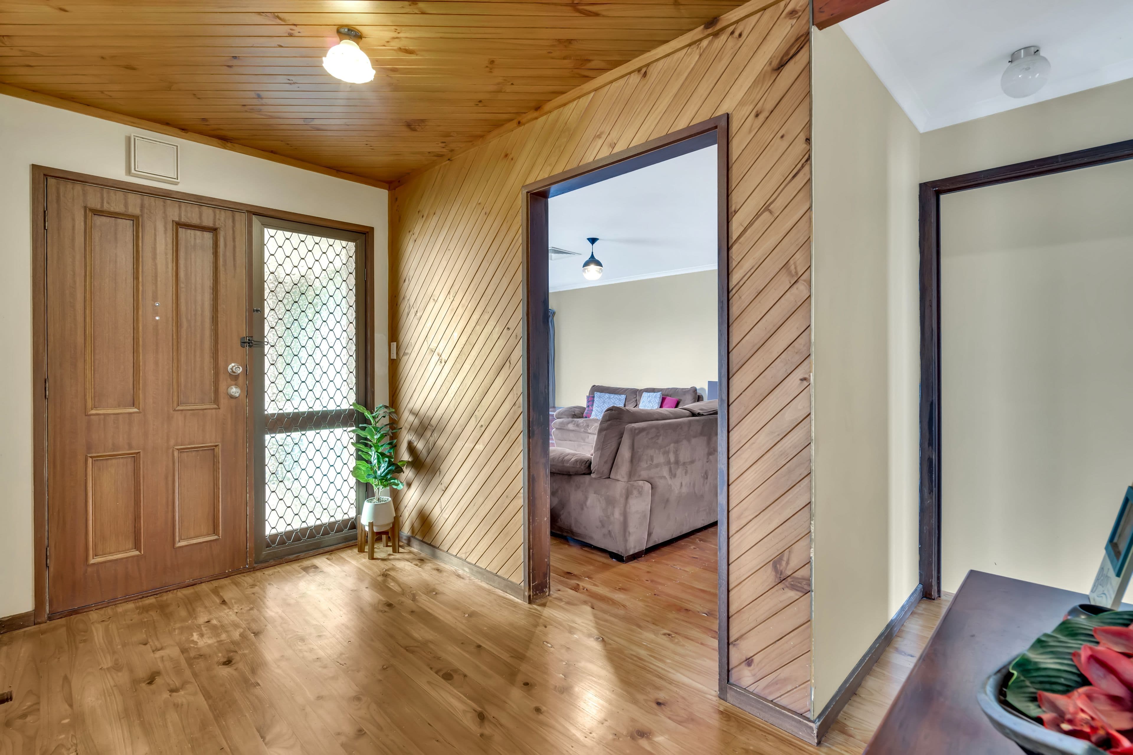2 Bridgewater Road, Craigieburn VIC 3064, Craigieburn - Thumbnail 3