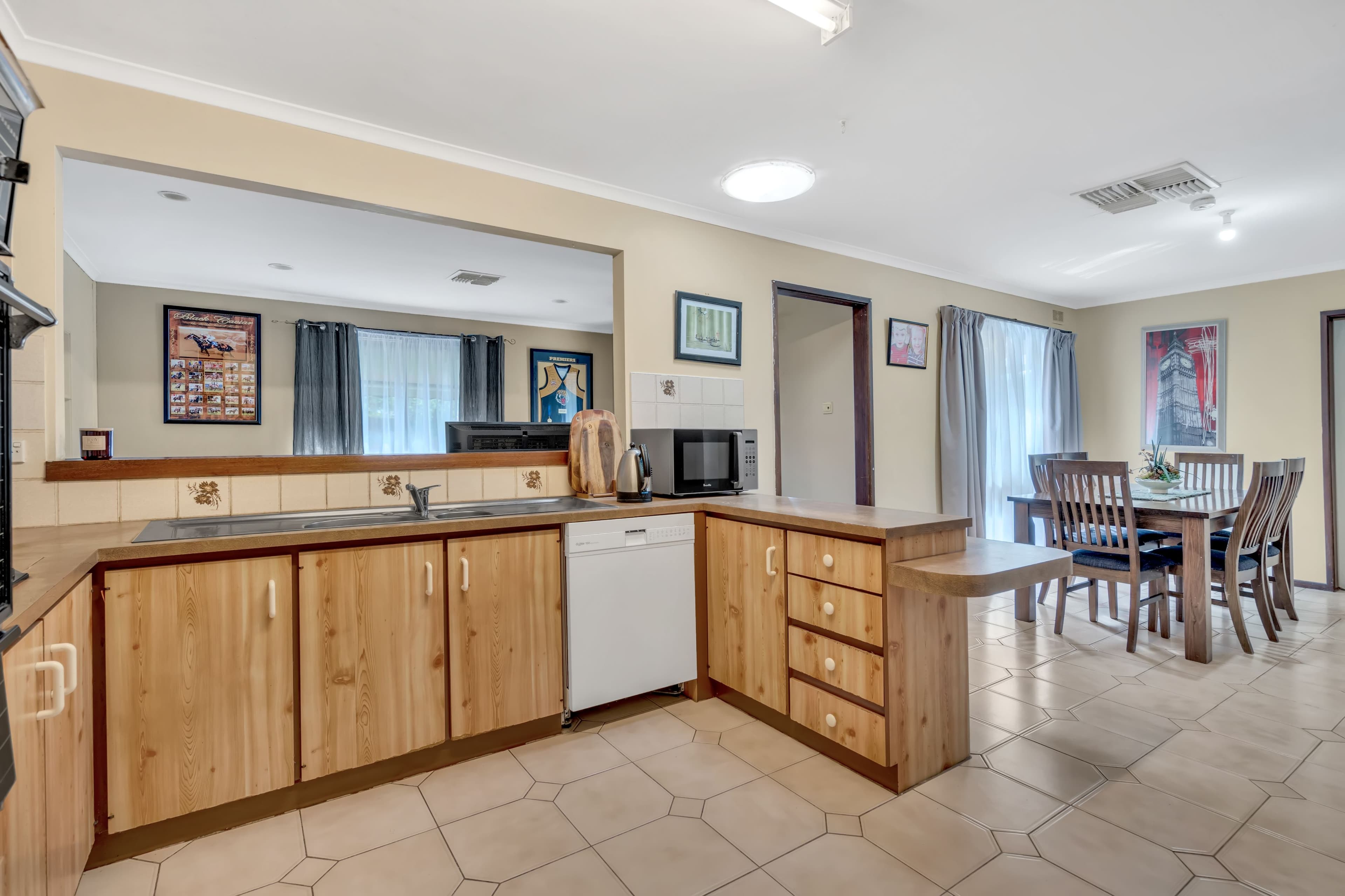 2 Bridgewater Road, Craigieburn VIC 3064, Craigieburn - Thumbnail 8