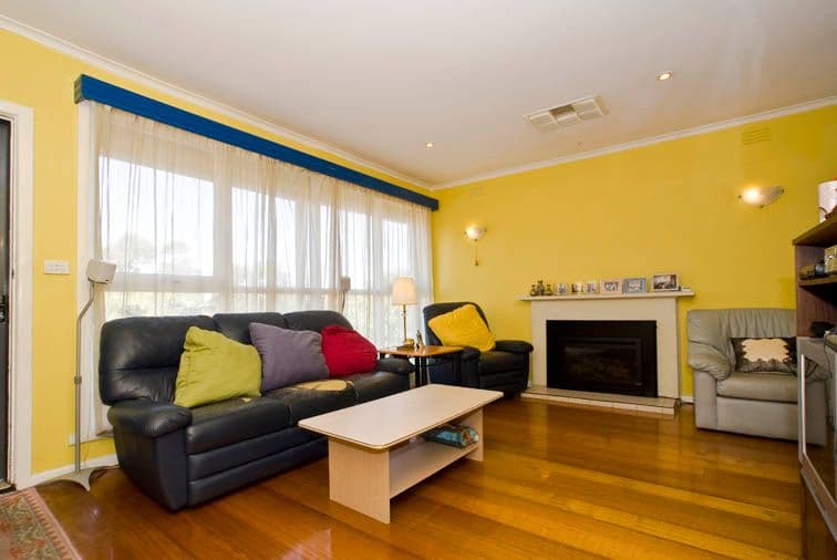 34 Outlook Drive, DONCASTER VIC 3108, Doncaster - Thumbnail 2