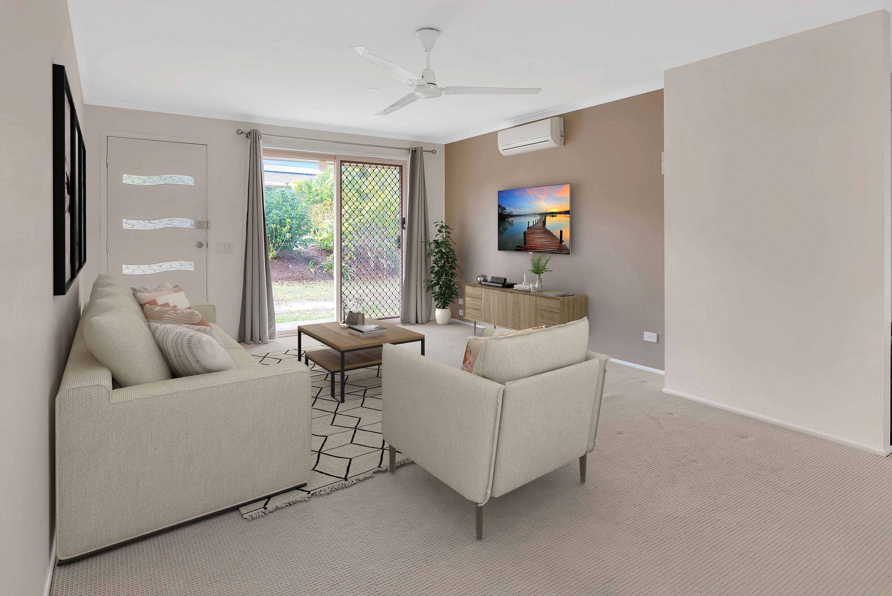14 Fonda Place, Oxenford QLD 4210, Oxenford - Thumbnail 2