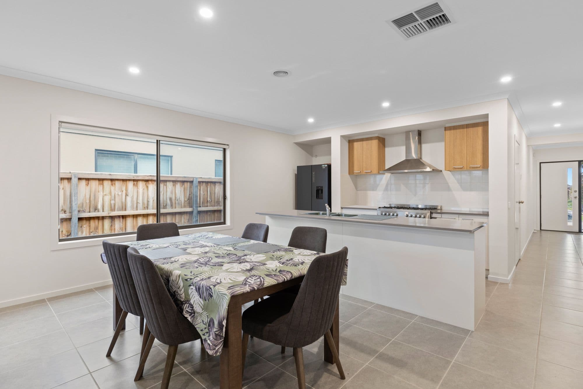 11 Hutchison Road, Mambourin VIC 3024, Mambourin - Thumbnail 2