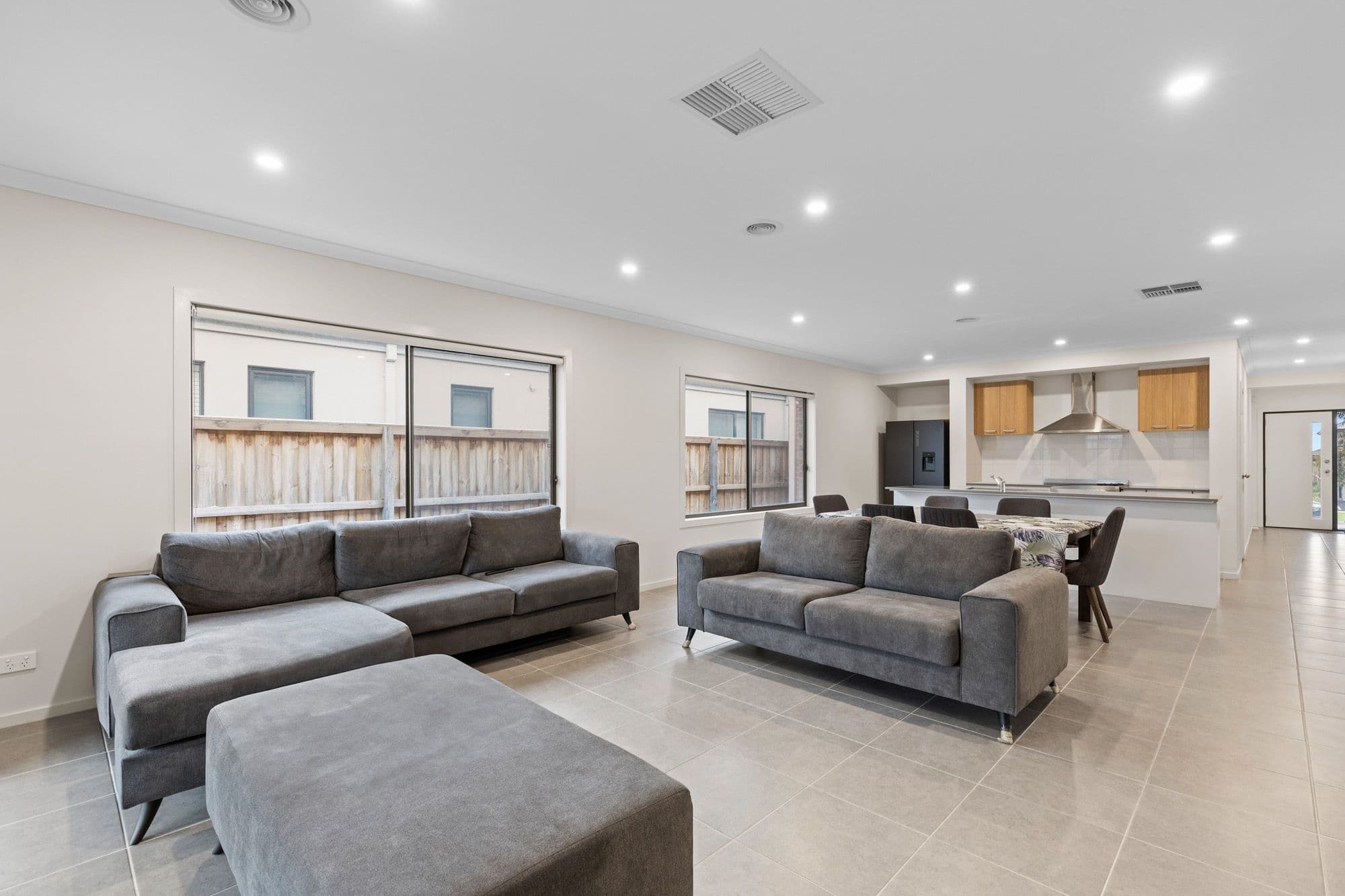 11 Hutchison Road, Mambourin VIC 3024, Mambourin - Thumbnail 3